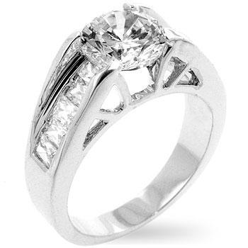 Luxurious Engagement Ring